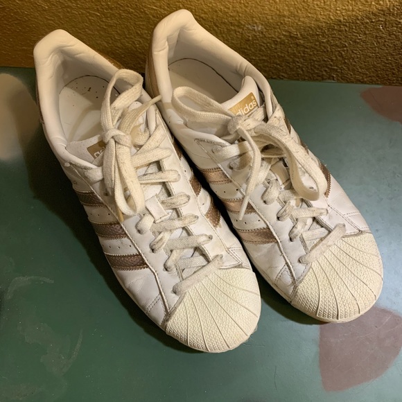 adidas superstar bout rose gold